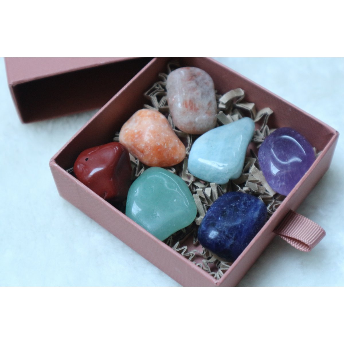Chakra incastonato con pietre burattate