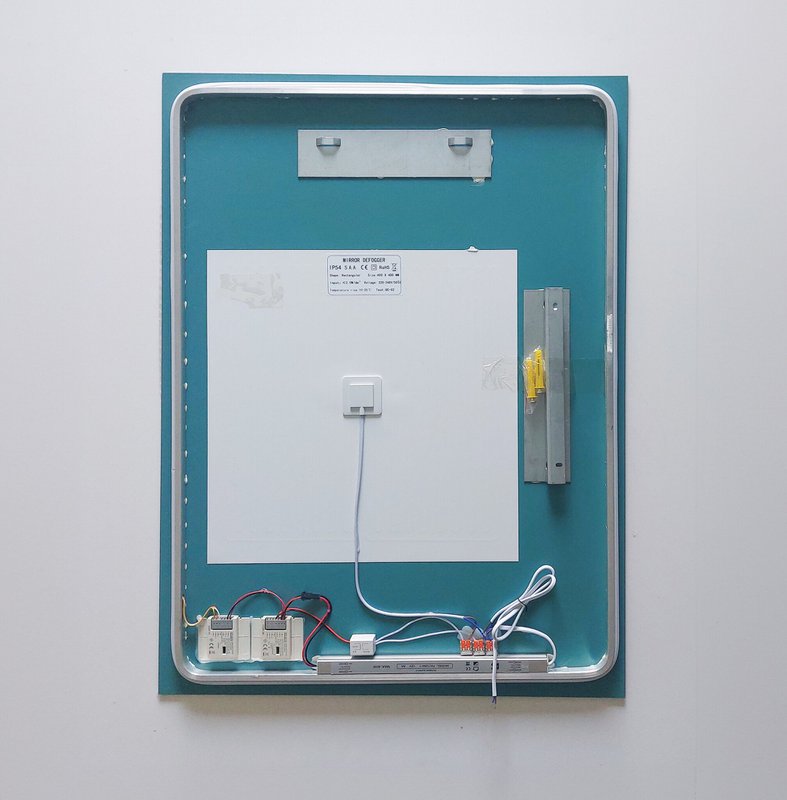 Badeværelsesspejl med belysning 60x80 cm – LED Anti-kondens Dæmpbar