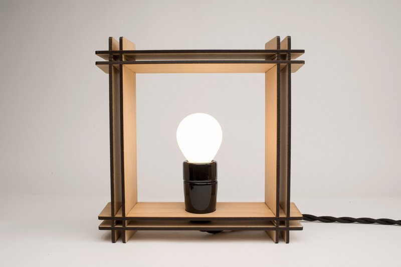 Hashtag LAMPA nr. Buk 1 kwadratowy – Minimalistyczna lampa stołowa z funkcją ściemniania – prezent na Boże Narodzenie