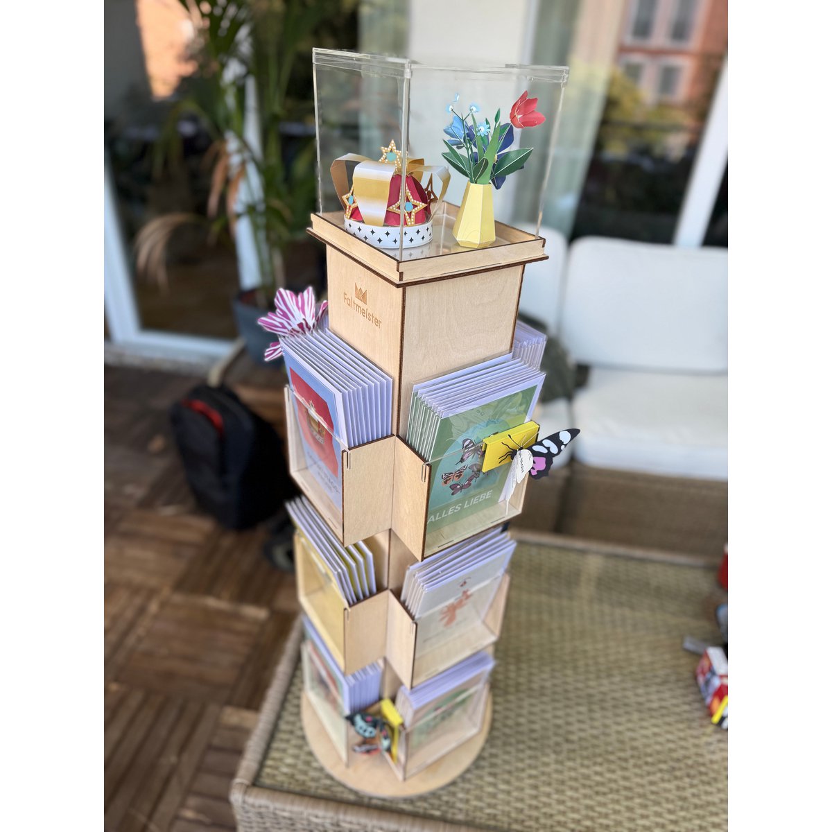 Faltmeister POS Display - Holzdrehständer Gross