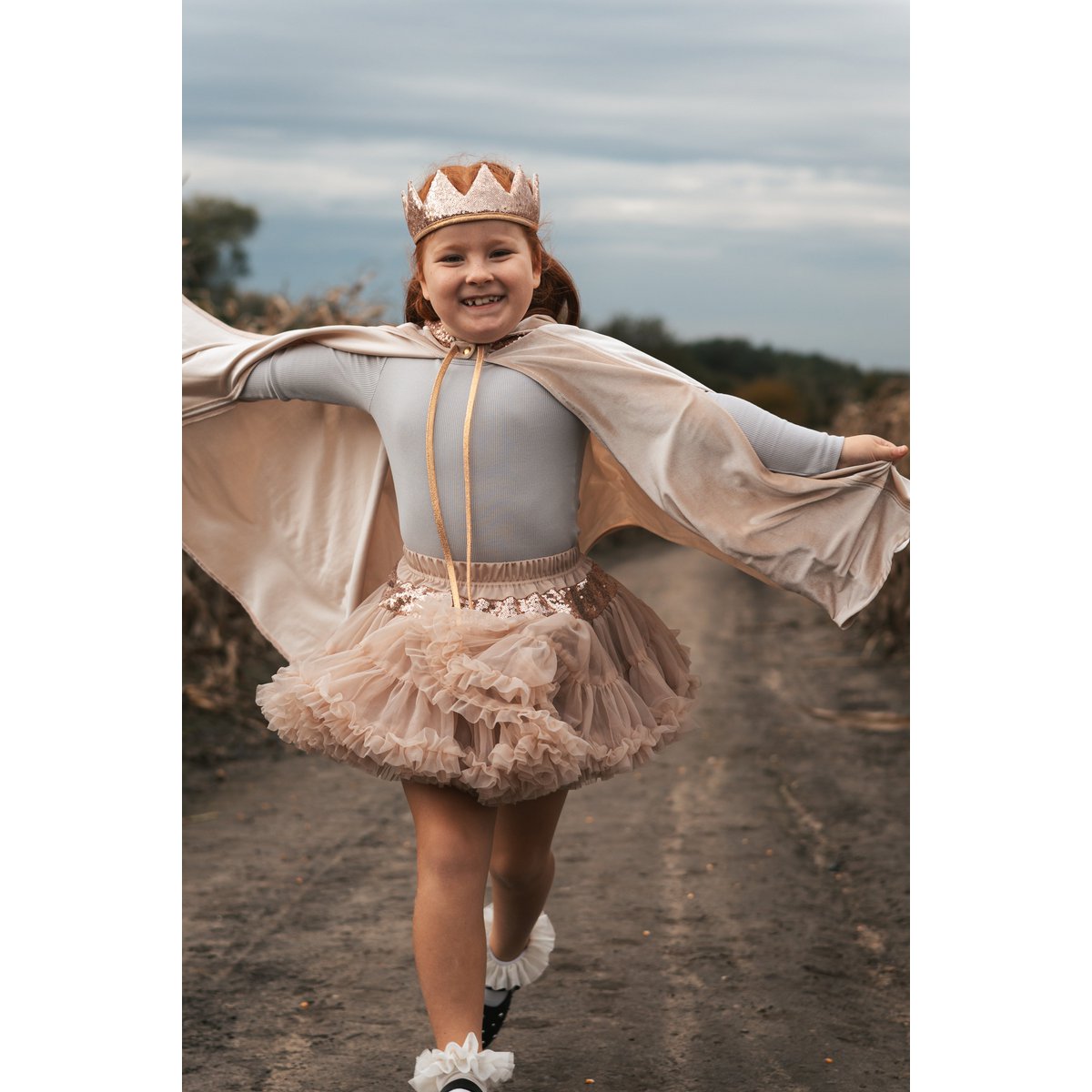 Little Cream Riding Hood -White Witch Magic Cape