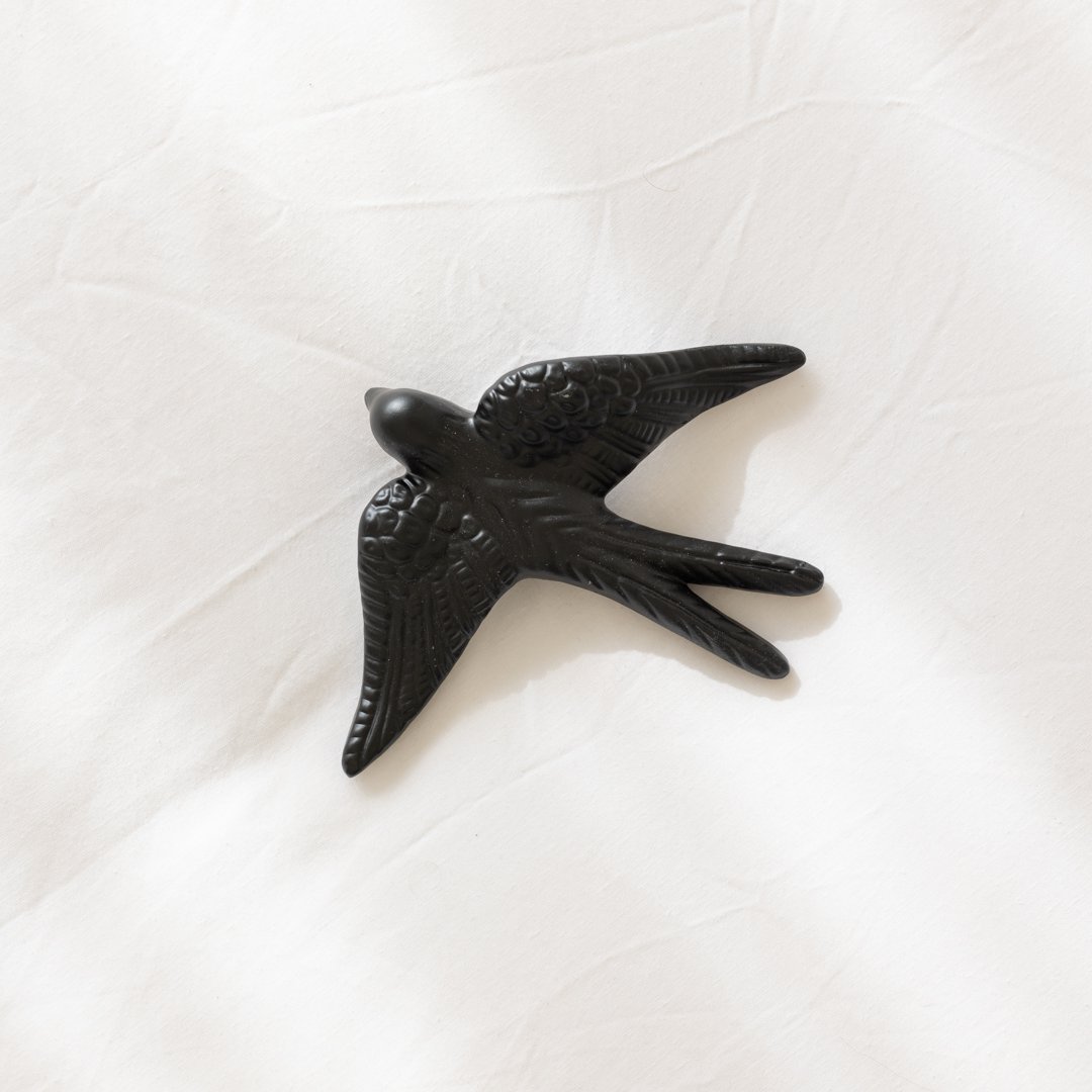 Hirondelle en céramique fait à la main