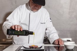 EFKRATO - Bekroonde biologische extra vierge olijfolie uit de vroege oogst met de gezondheidsclaim