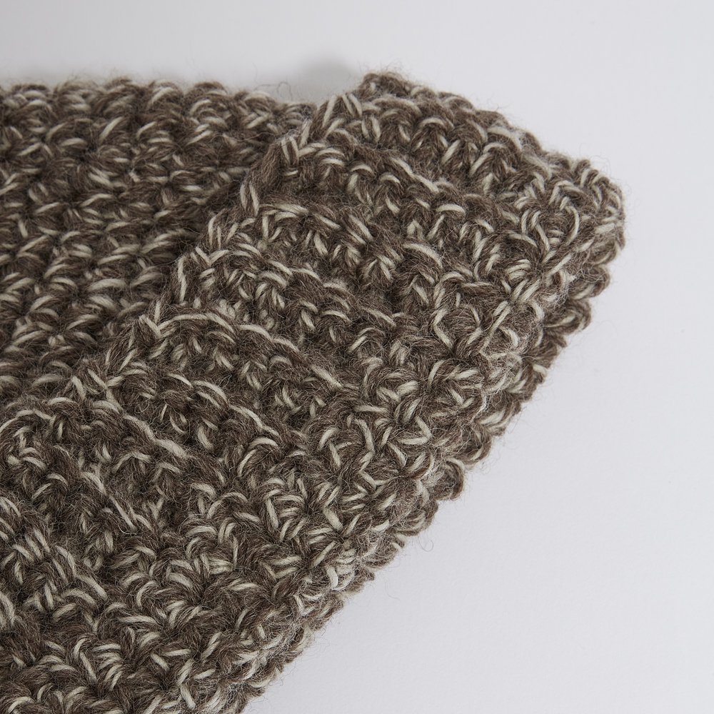 Rå uld hånd strikket ribbed kant beanie hat