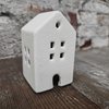 Pors huis aardewerk 6x6x10cm (36387)