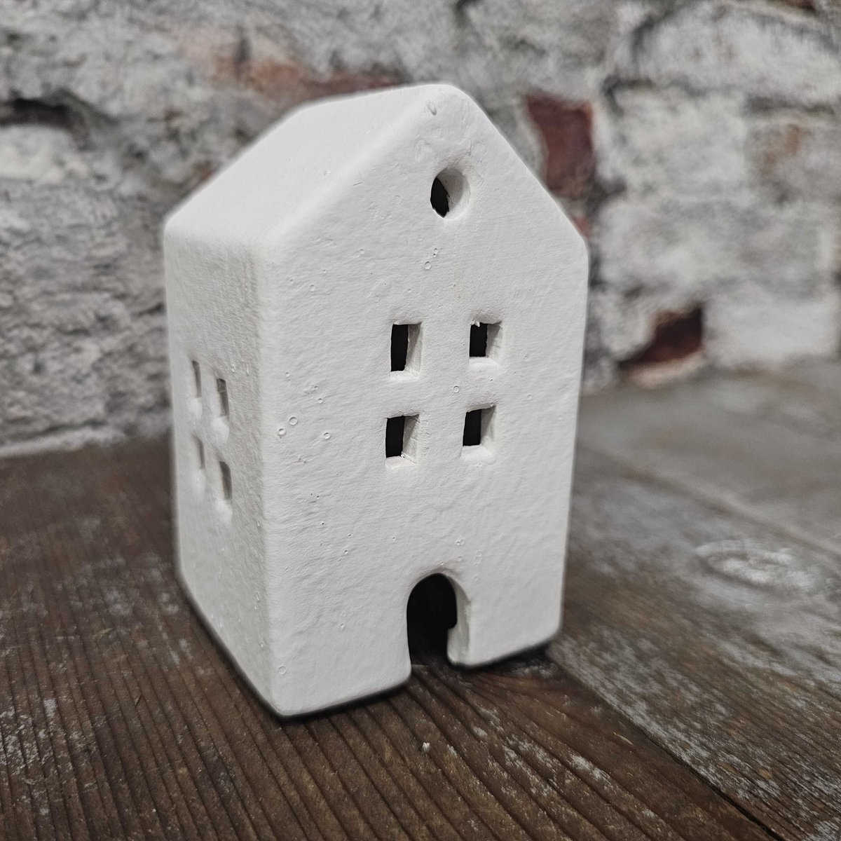 Pors huis aardewerk 6x6x10cm (36387)