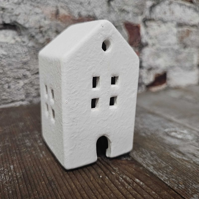 Pors huis aardewerk 6x6x10cm (36387)