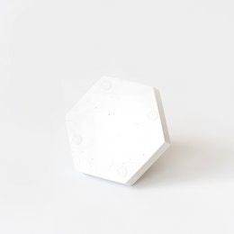 SART CRAFT candle holder with hexagonal base WHITE MARBLE / GREY / WHITE 9x4.5cm