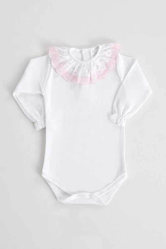 Babybroderet bodysuit med flæsekrave, korte ærmer