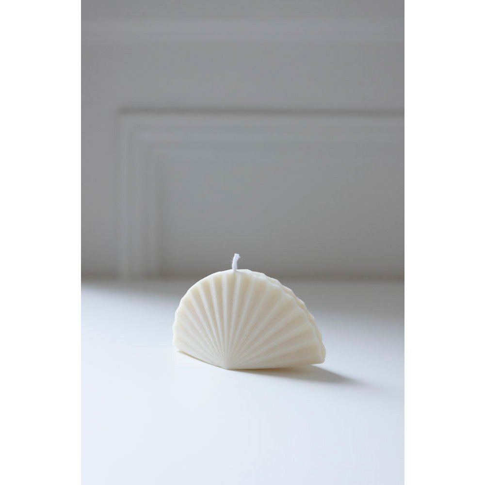 Roby Candle