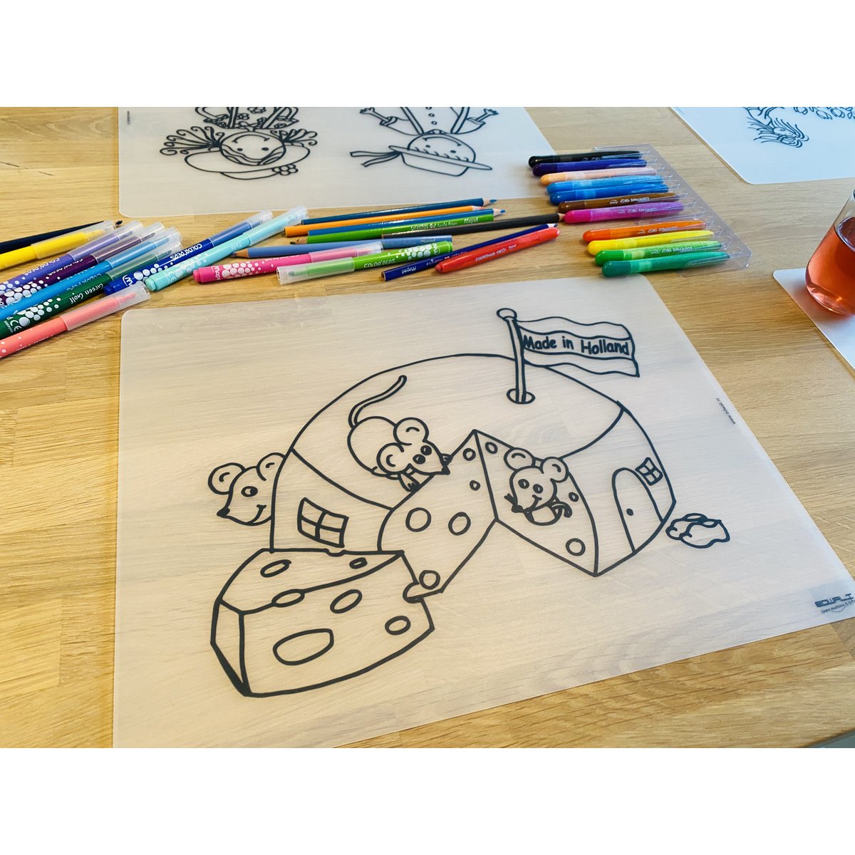 Reclaimable placemat cheese with mice