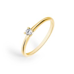  A yellow gold ring with a strong setting and a 0.10 carat diamond in an HSI2 clarity grade. This statement ring features a simple yet elegant design.
