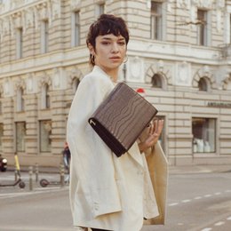 Bolso Jeele Croc-Marrón