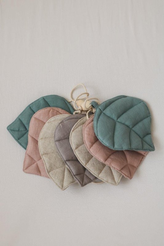 Guirlande en lin « Spring Dream » avec feuilles
