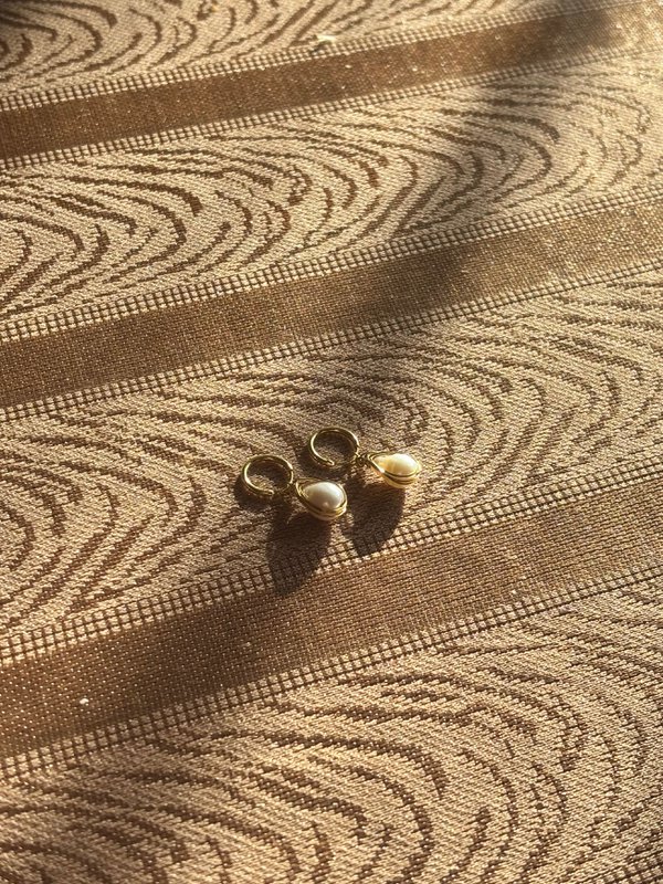 Teardrop Pearl Earrings
