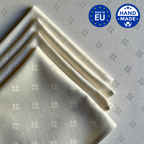 Klassische Serviette mit Ornament | Klassisches Abendessen
