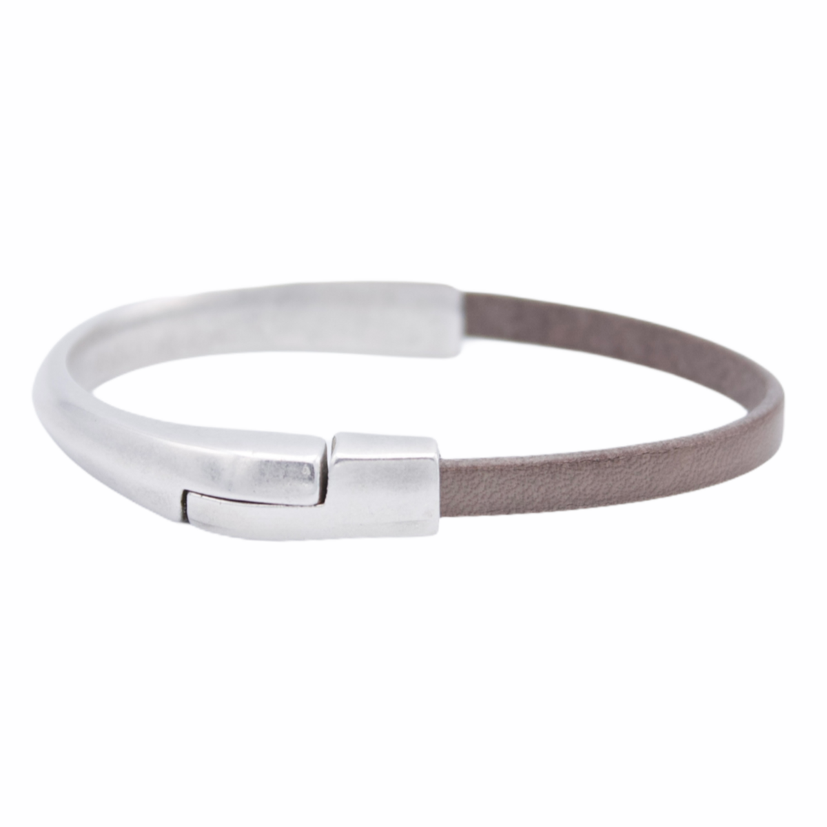 AMACAYACÚ (zilver) leren armband met magnetische sluiting