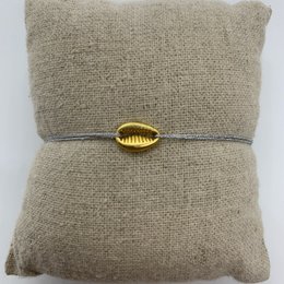 Small Golden Shell Bracelet