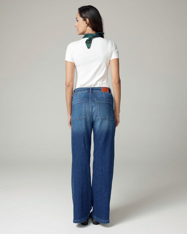 Mittelblaue Super-Vintage-Jeans mit weitem Bein und hohem Bund | Die Bratsche