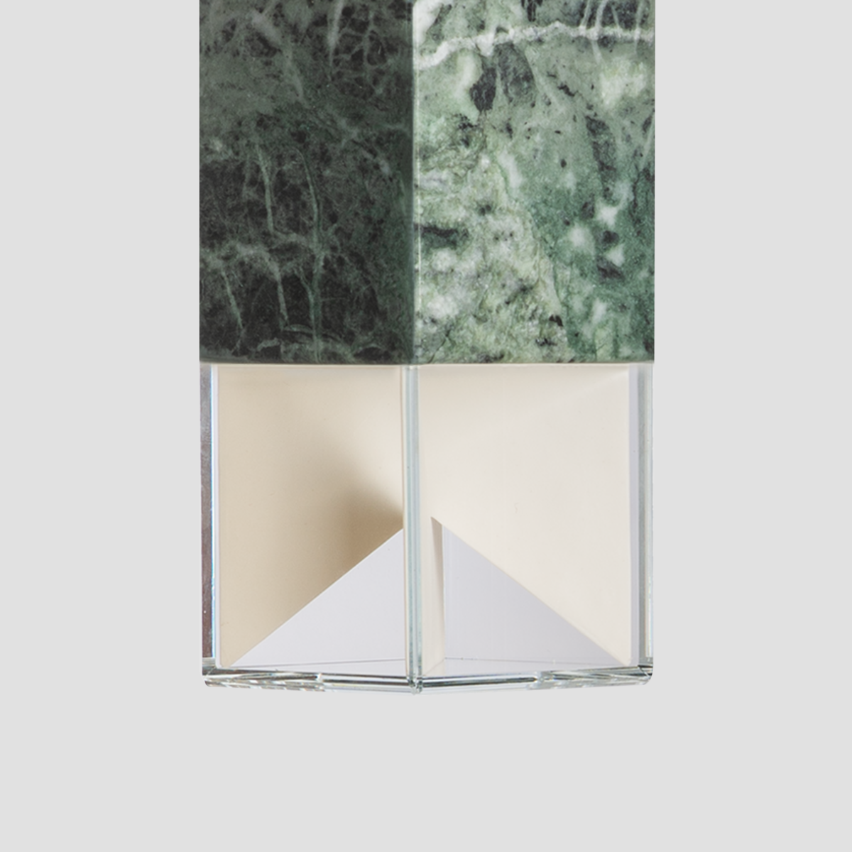 Lampe/ein Grün