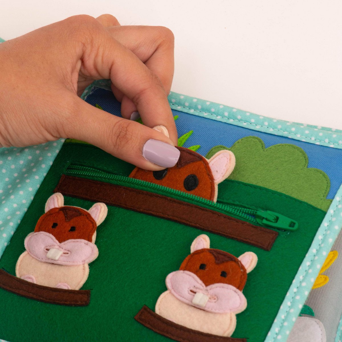 Jolly Jungle - Mini libro tranquilo de 6 páginas