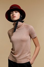 Sombrero campana rojo