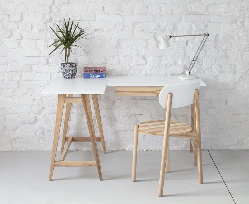 LUKA L-Shaped Desk Left/Right Handed 135x85cm
