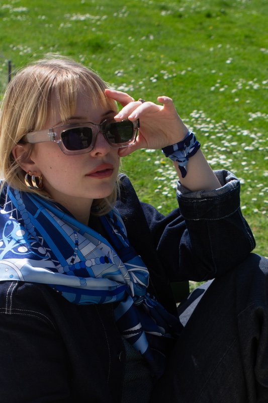Ribbon scarf "The little blue jewelry box"