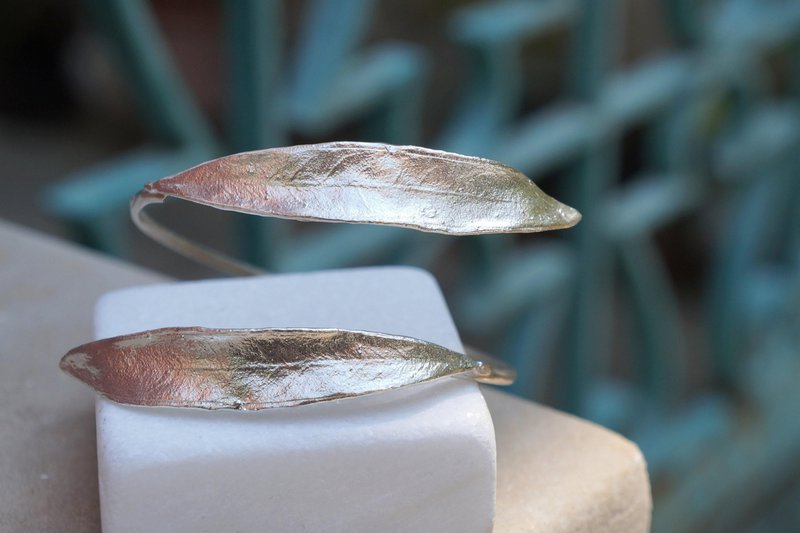 Gold Olive Leaf Bracelet, Gold-Plated Sterling Silver Jewelry, Silver Cuff, Gift for Her, Birthday Gift for Women, Handmade Jewelry