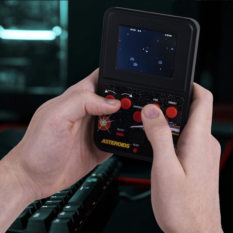 Asteroids - retro gaming handheld