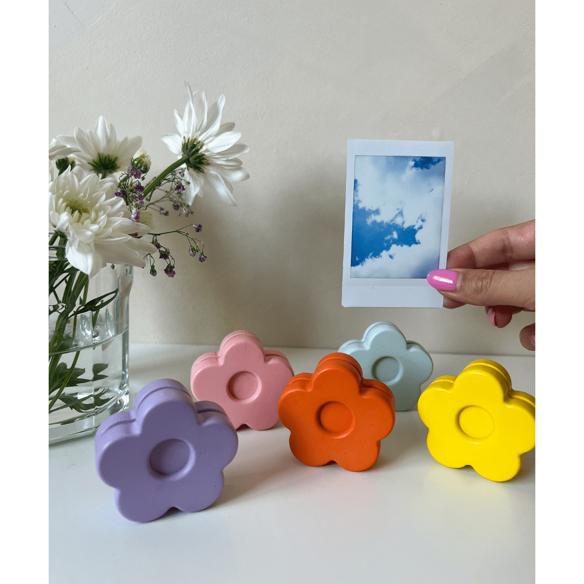 Poppy Photo Holder