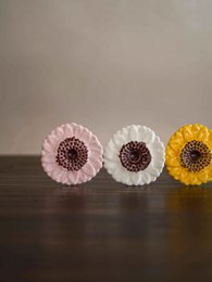 Boeket van 3 zonnebloemen – handgemaakt keramiek gemaakt in Portugal