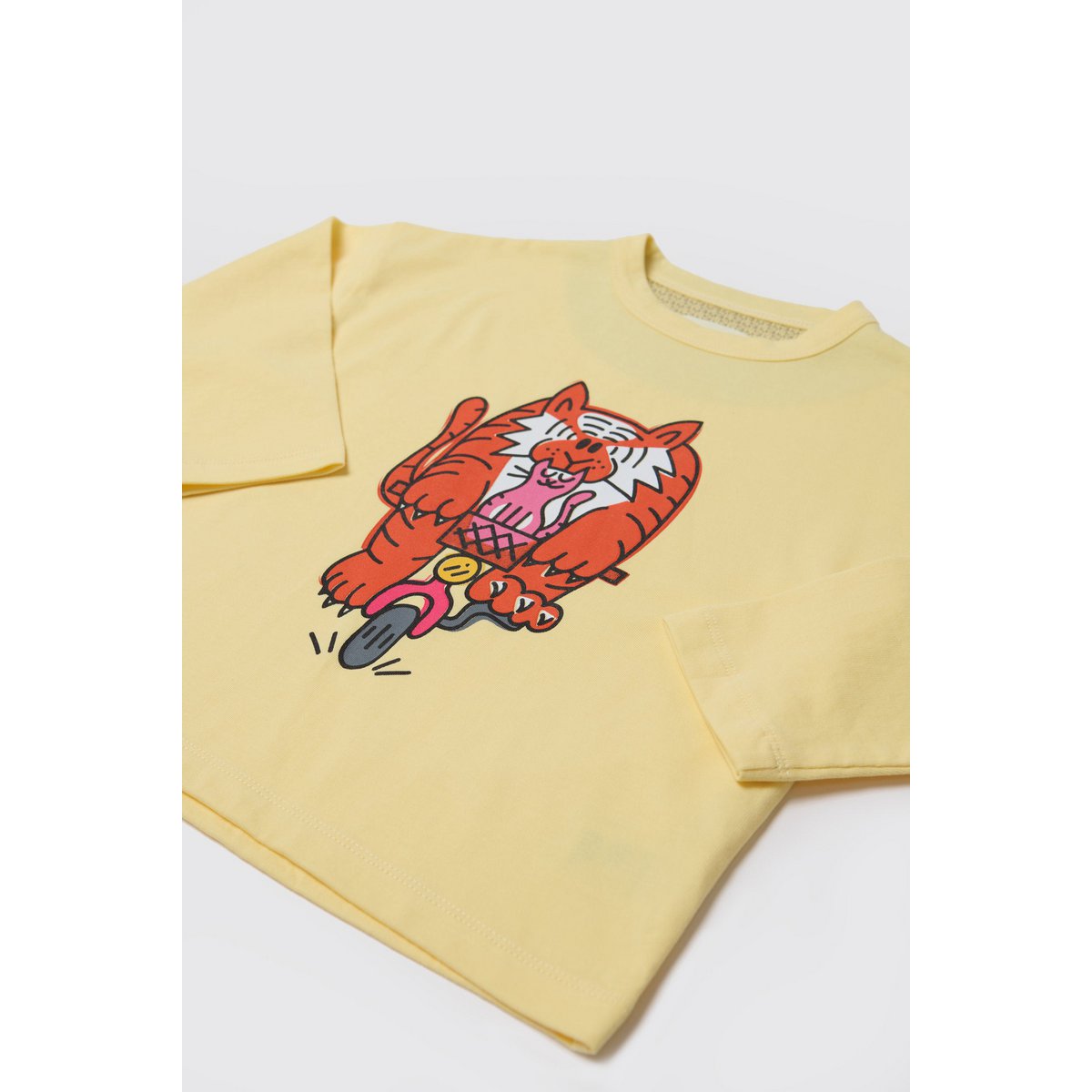 BASIS ZWAAR GEWICHT 'PEDAAL SNELLER' GRAFISCHE T-SHIRT