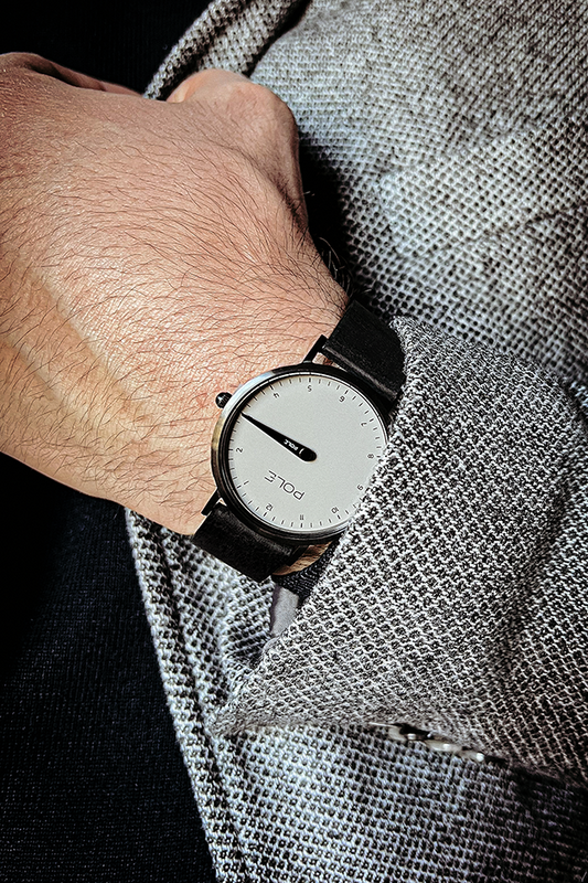 MAREN - Single Hand Clock