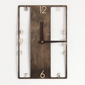 Wanduhr, rechteckige Wanduhr aus Holz