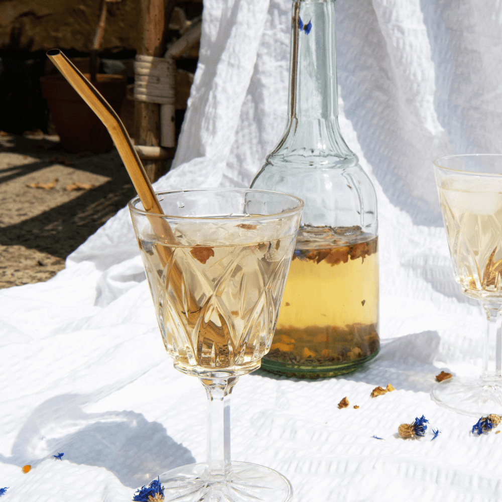 Bio-Apfel-, Pfirsich- und Blaubeer-Eis-Mate – bereit zum Verkauf oder in großen Mengen