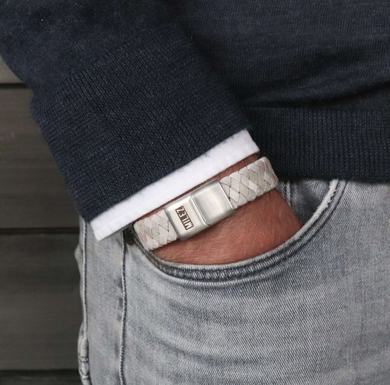 Herrenarmband aus Leder hellgrau