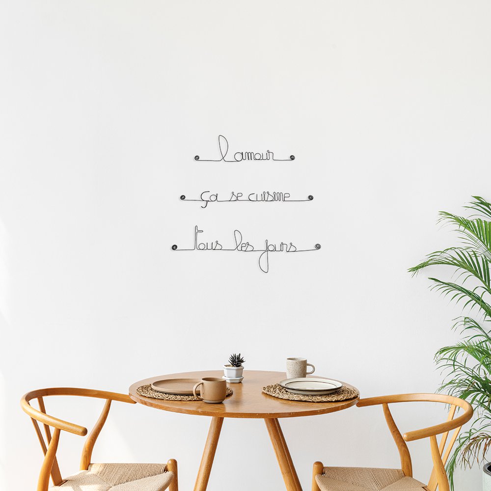 Wire Wall Decoration - "Love is cooked every day" - Valentine's Day / Mother's Day Gift
