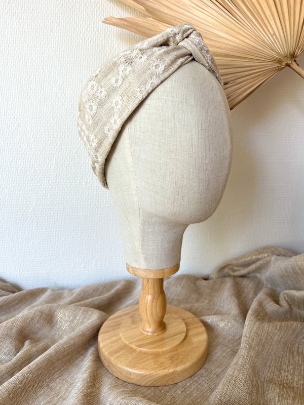 Nude flower headband