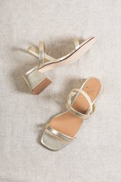 POPPY GOLD – Riemchensandale mit Absatz