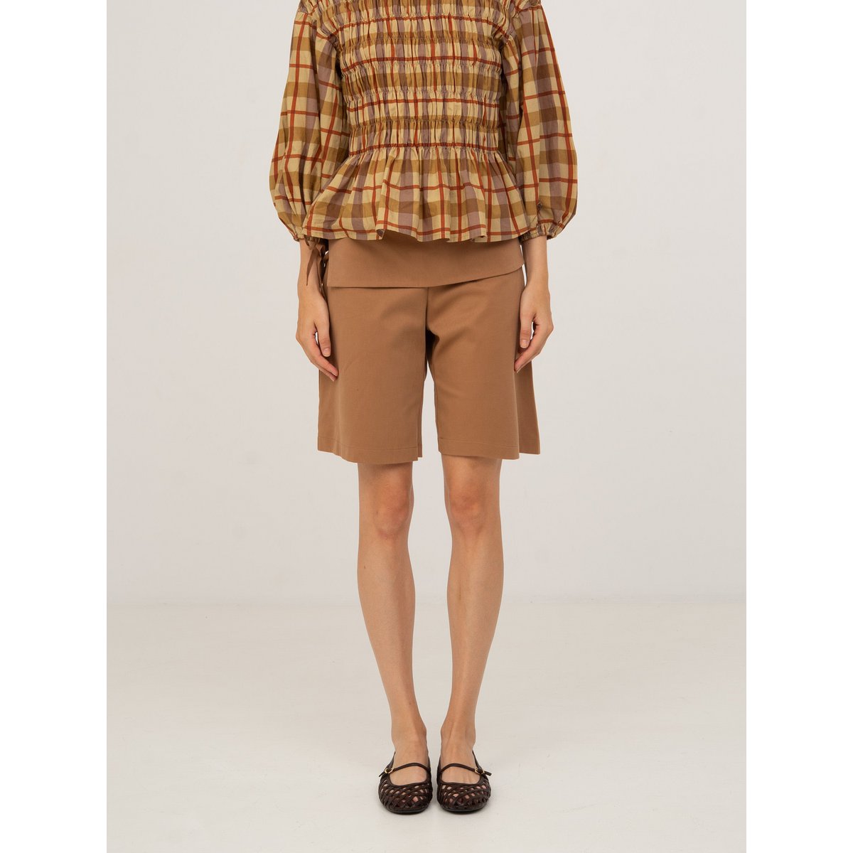 Chalet Brown Bermudas