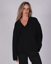 Pull oversize femme noir à V profond en laine - SOFIA