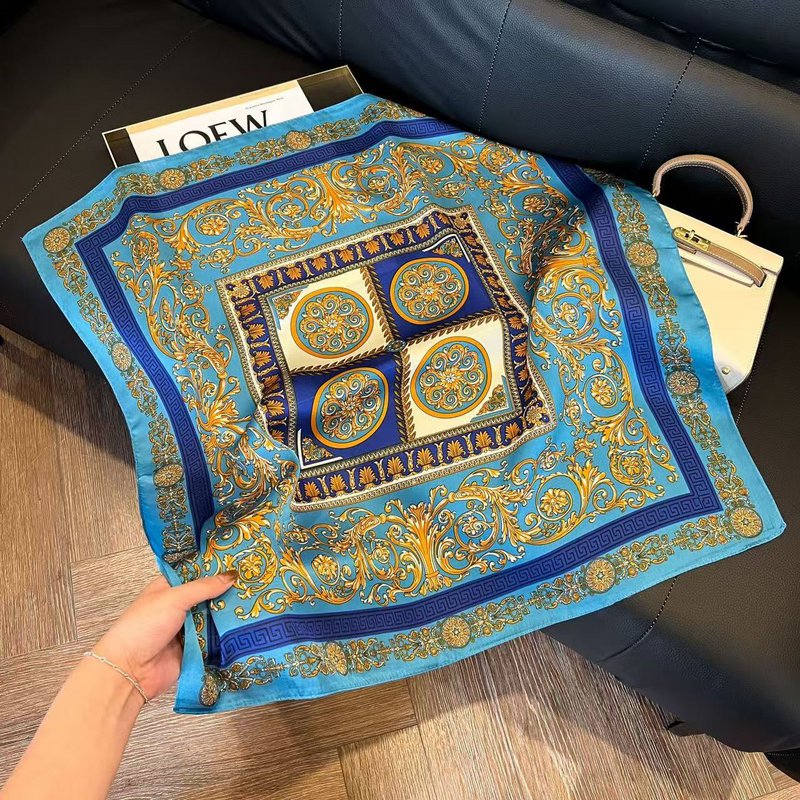 Royal Blue Royal Blue Scarf Effect Chic Silk Effect 70x70
