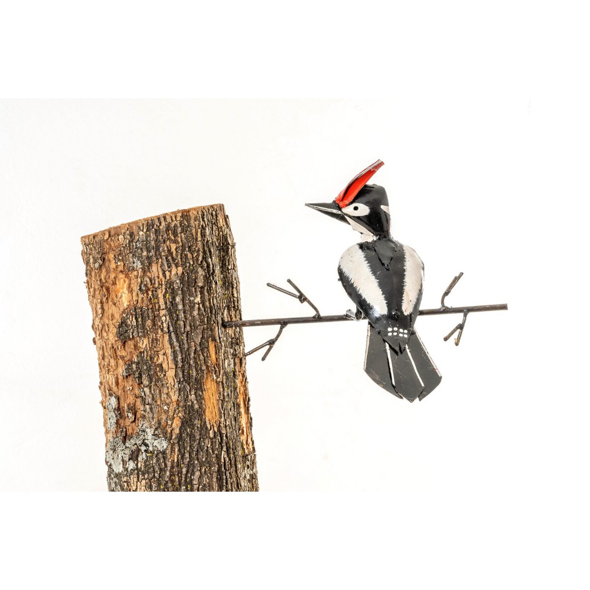 Pic épeiche en métal à coller sur arbre