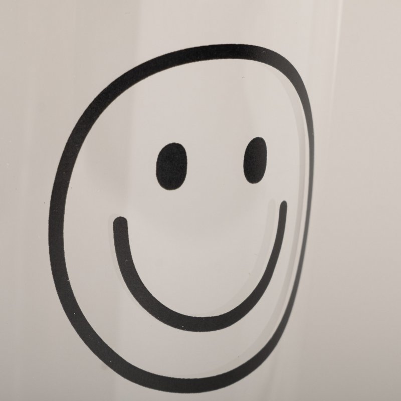 Trinkglas Smiley schwarz (VE = 6 Stk)