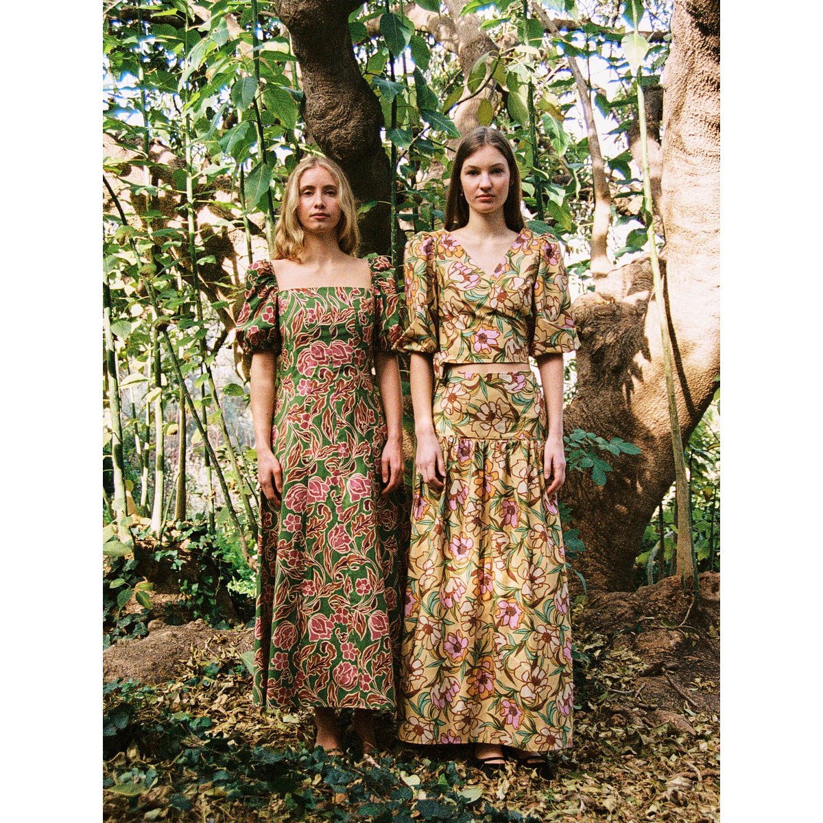 Top cruzado con estampado floral Lysandra
