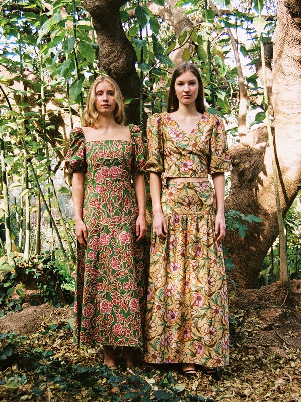 Top cruzado con estampado floral Lysandra