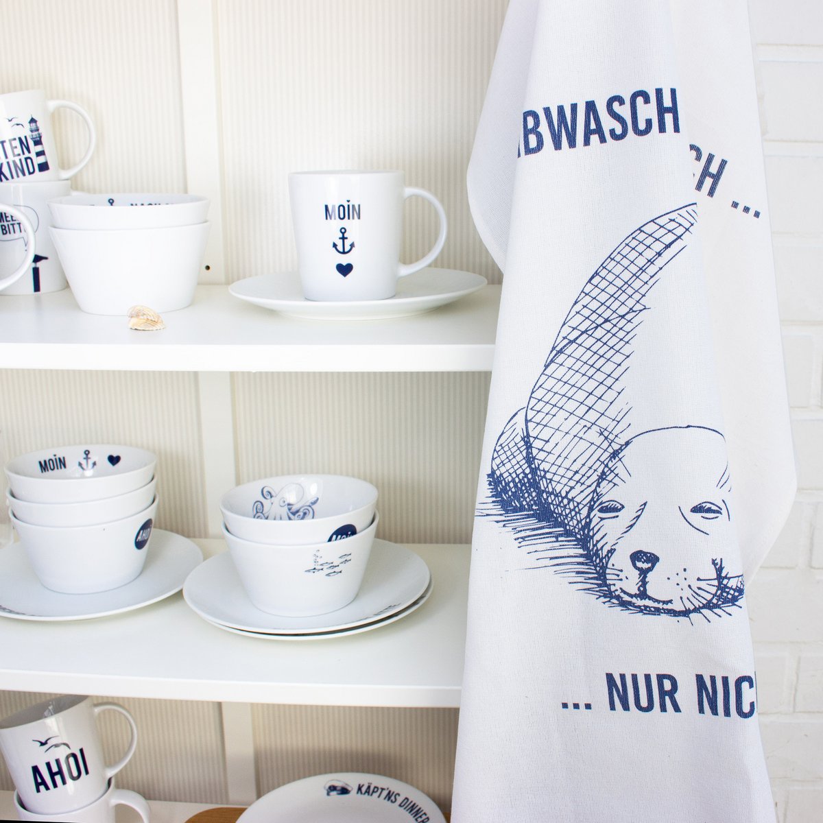 Tea towel “Lazy Seal”