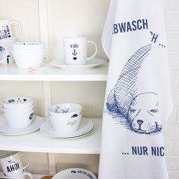 Tea towel “Lazy Seal”
