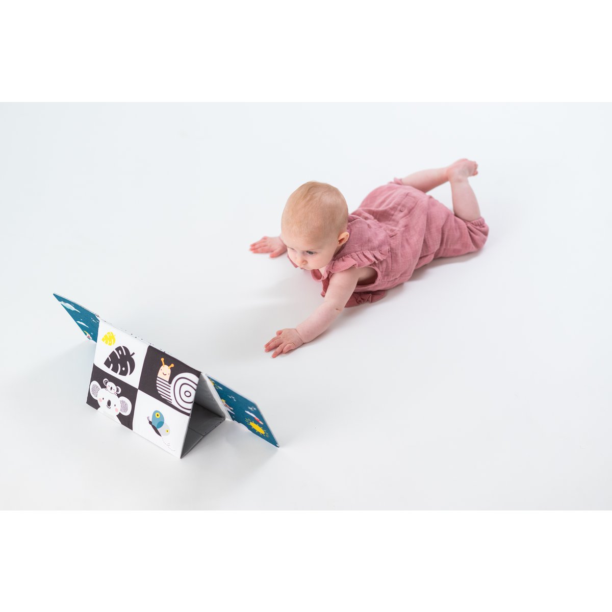 TUMMY-TIME MIRROR BOOK
